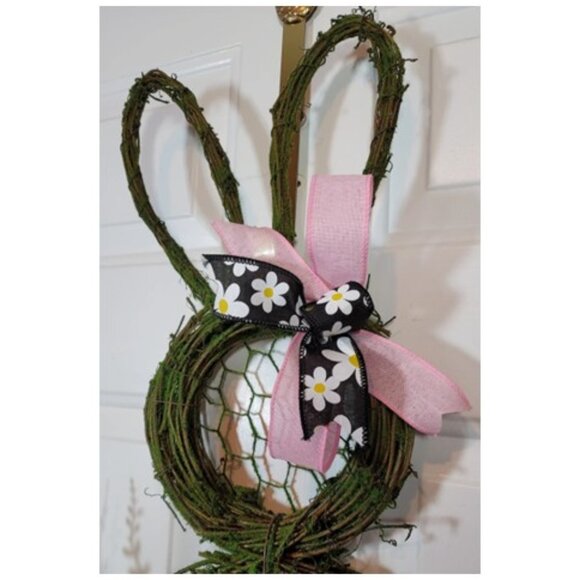 Mossy Grapevine Bunny Wreath, Mossy Rabbit Wreath, Spring Easter Bunny Wreath - Picture 6 of 9